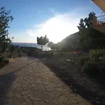 George's Lejlighedshotel Ermones
