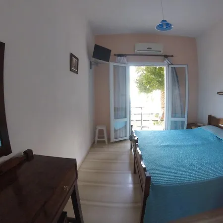 Apartahotel George's