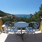 George's Apart Otel 3*