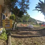 George's Apart Otel 3*