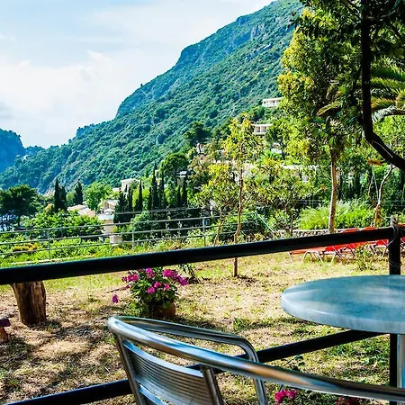 George's Апарт-отель