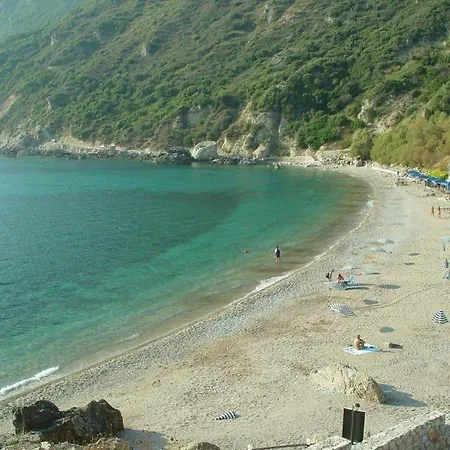 Апарт-отель George's Эрмонес