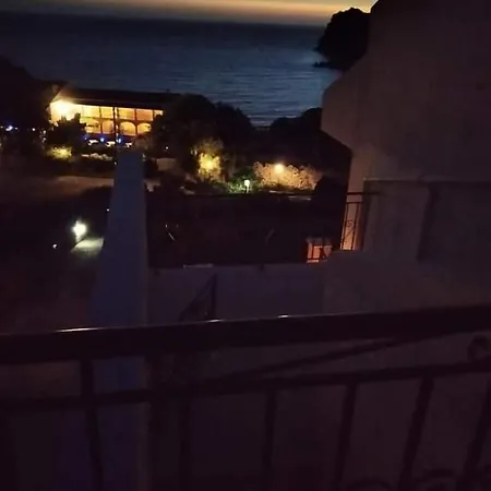 Lejlighedshotel George's Ermones